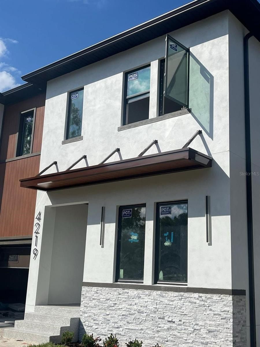 4219 W Bay View Avenue. Tampa, FL 33611