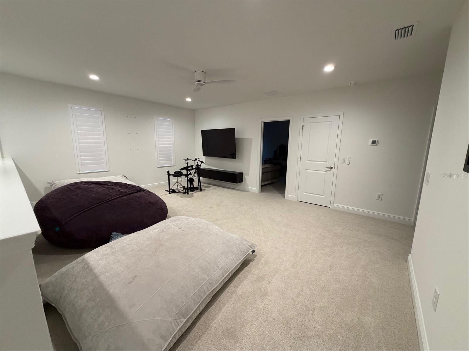 6519 Big Bayou Drive. Sarasota, FL 34241