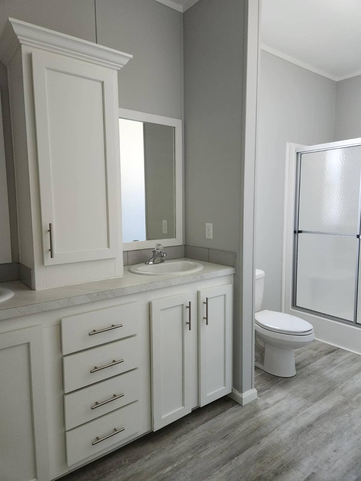 2525  Gulf City Road. Ruskin, FL 33570