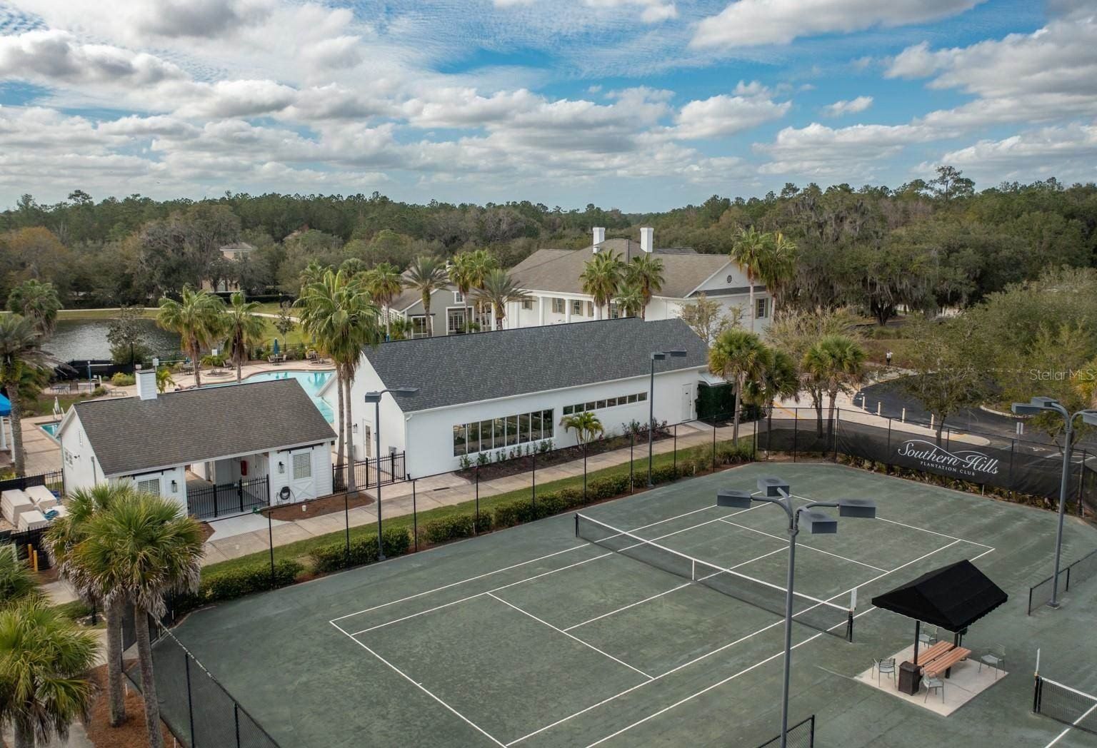 3926 Southern Valley Loop. Brooksville, FL 34601