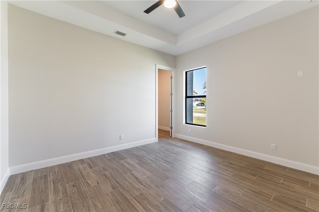 4403 Sw 10Th Avenue. Cape Coral, FL 33914