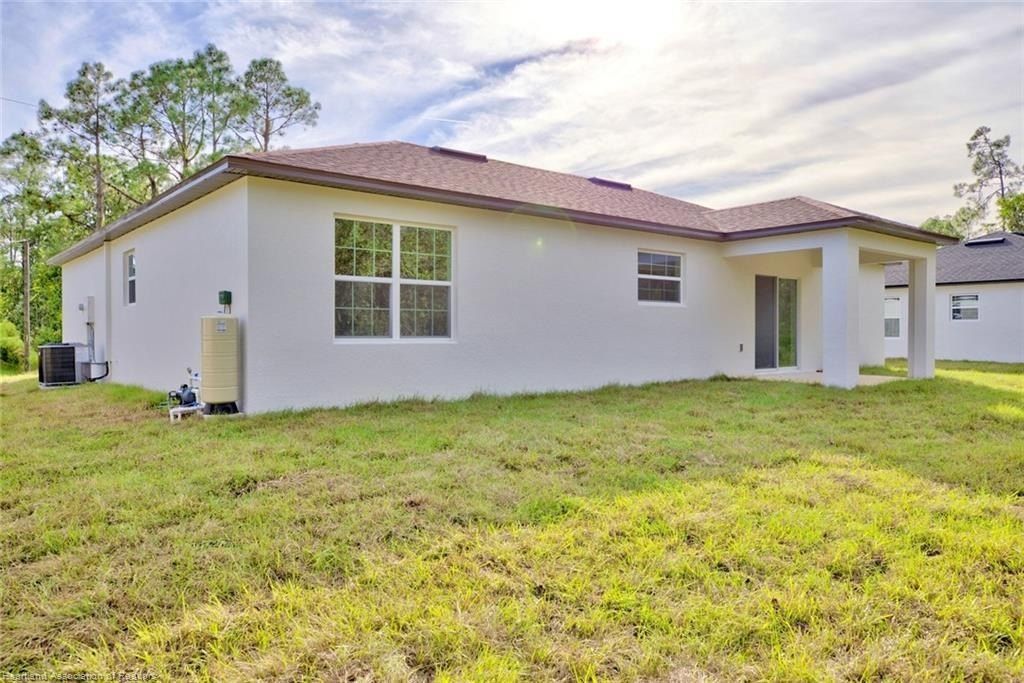 8724 Capilla Street. Sebring, FL 33872