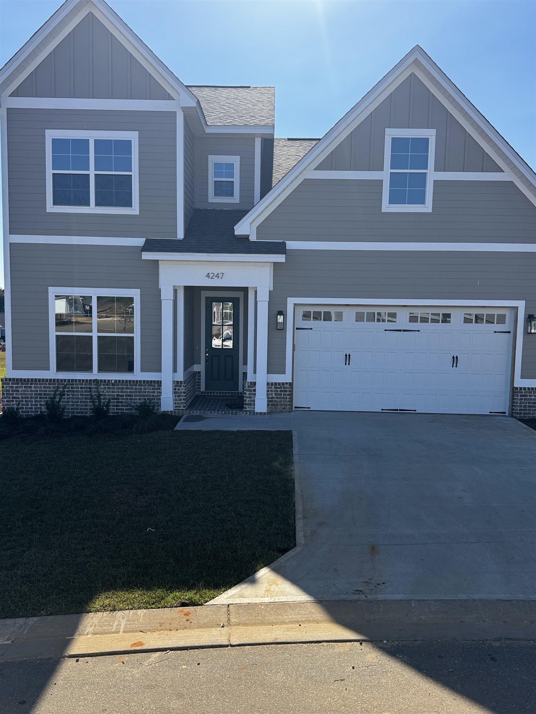 4247 Thibodeax Trail. Tallahassee, FL 32317