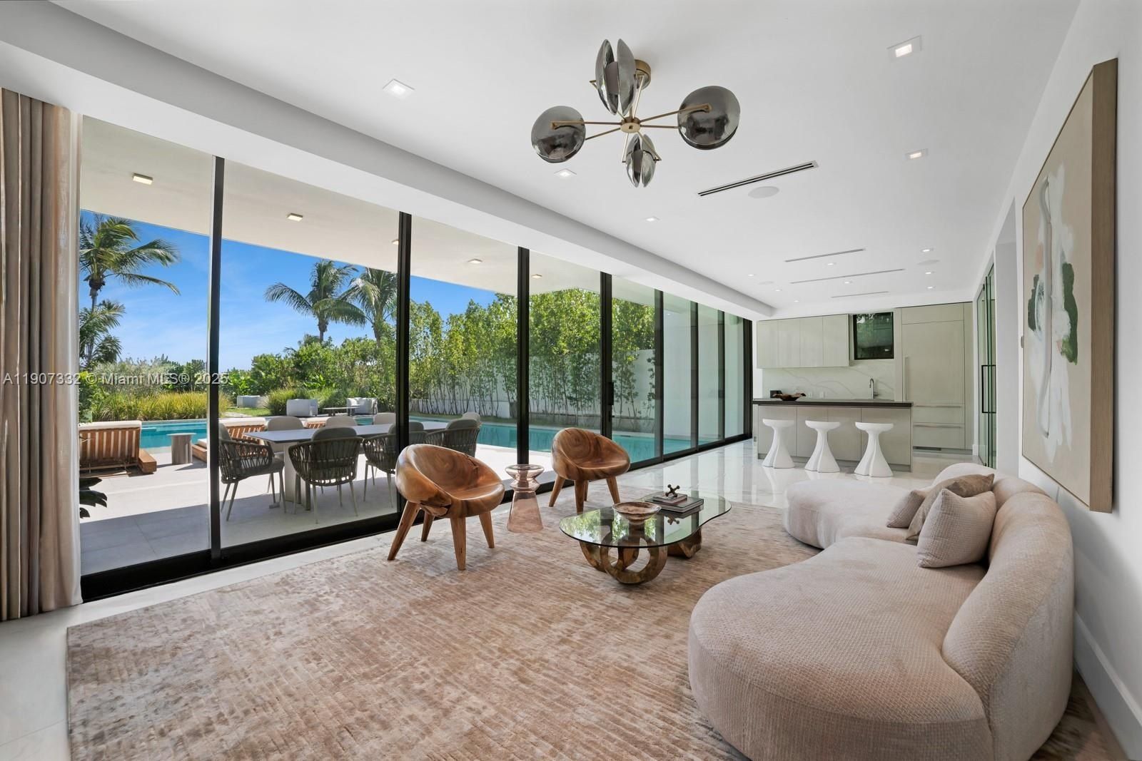 7845 Atlantic Way. Miami Beach, FL 33141