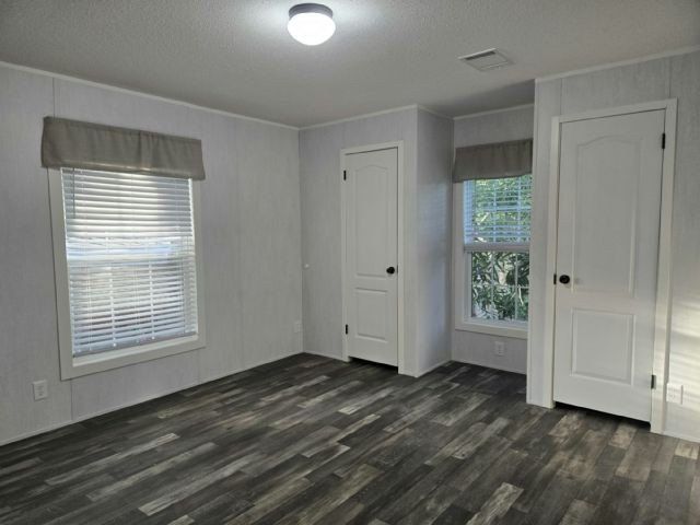 3035 66Th Avenue N. Saint Petersburg, FL 33702