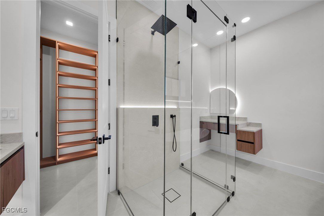 639 Sw 18Th Court. Cape Coral, FL 33991