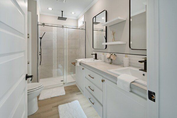 104 Hickory Lane. Lake Helen, FL 32744