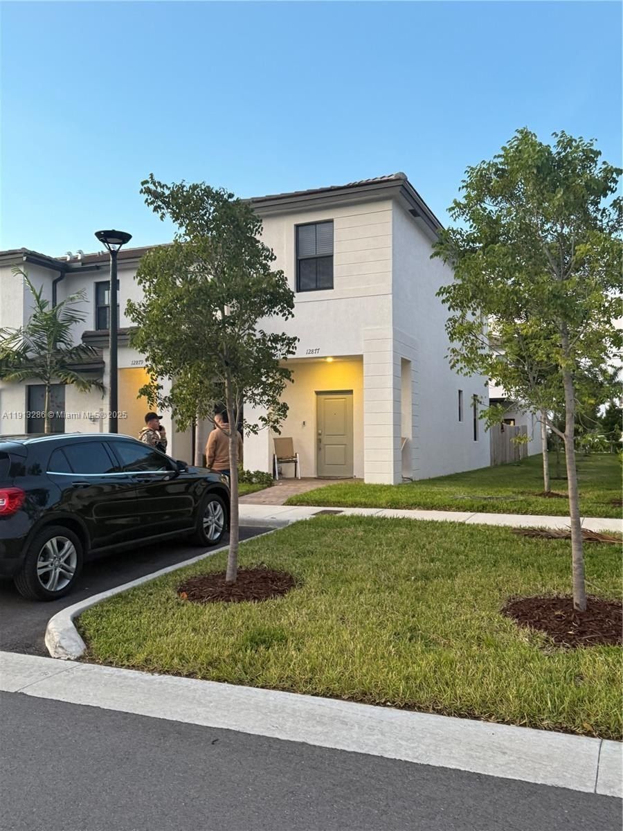 12877 Sw 232Nd Ln. Homestead, FL 33032