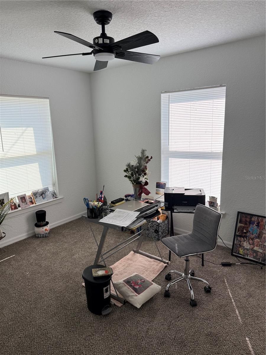 16429 Se 115Th Place Road. Ocklawaha, FL 32179