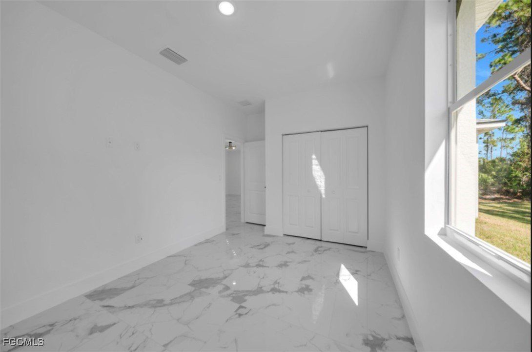 513 Redwood Avenue S. Lehigh Acres, FL 33974