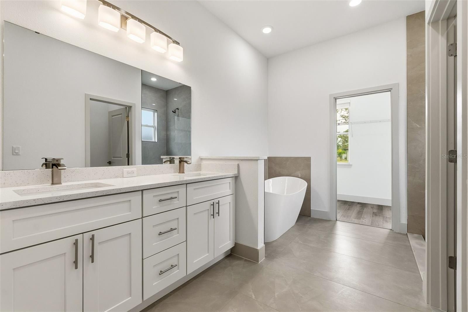 23368 Mayville Avenue. Punta Gorda, FL 33980