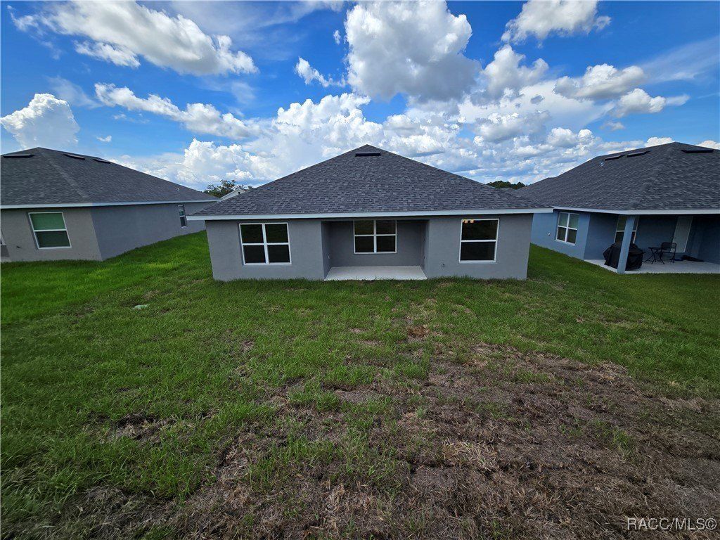 336 W Twisted Oaks Drive. Beverly Hills, FL 34465