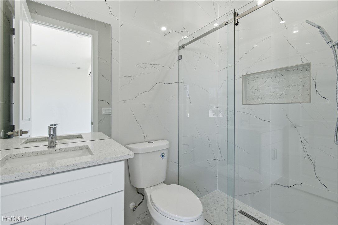 5027 Belrose Street. Lehigh Acres, FL 33971