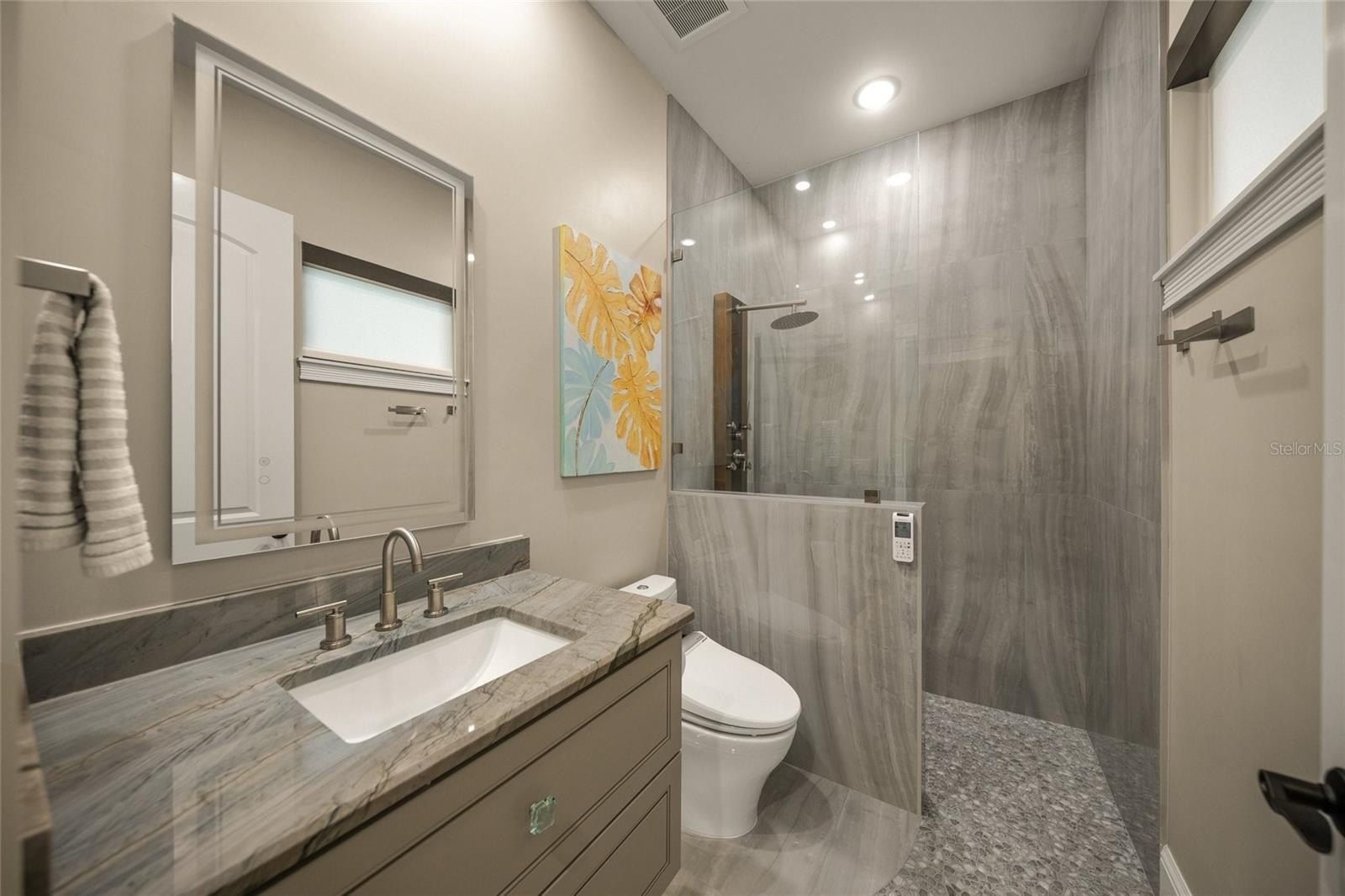 2340 Bayshore Road. Nokomis, FL 34275