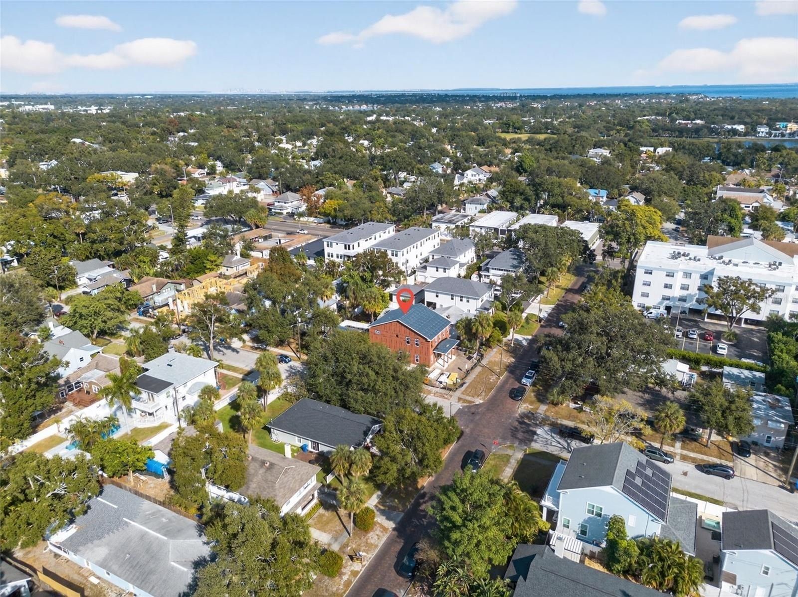 939 19Th Avenue N. St Petersburg, FL 33704