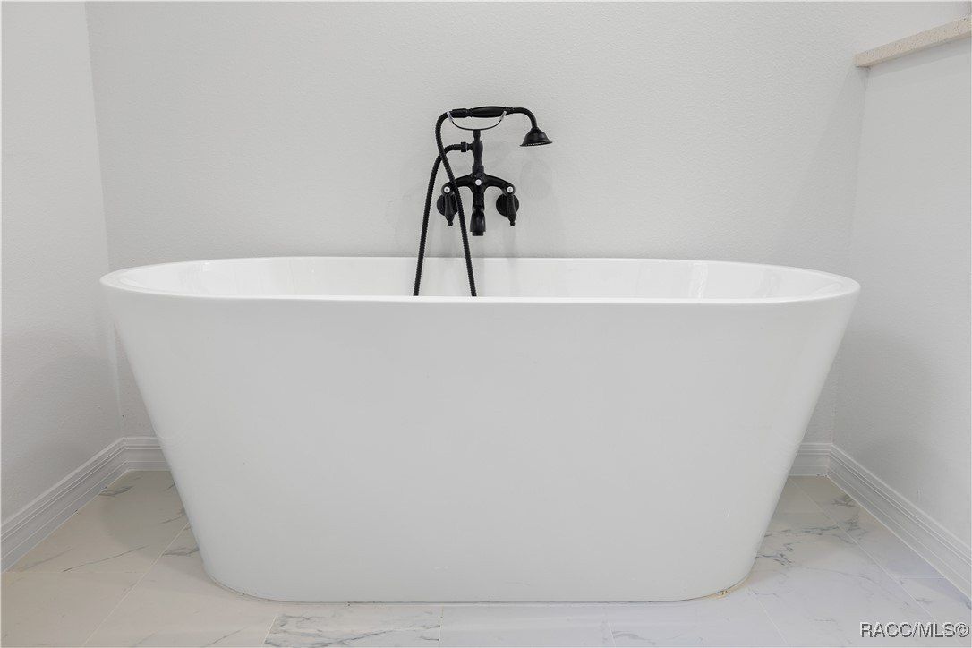 8489 N Bolder Drive. Citrus Springs, FL 34434