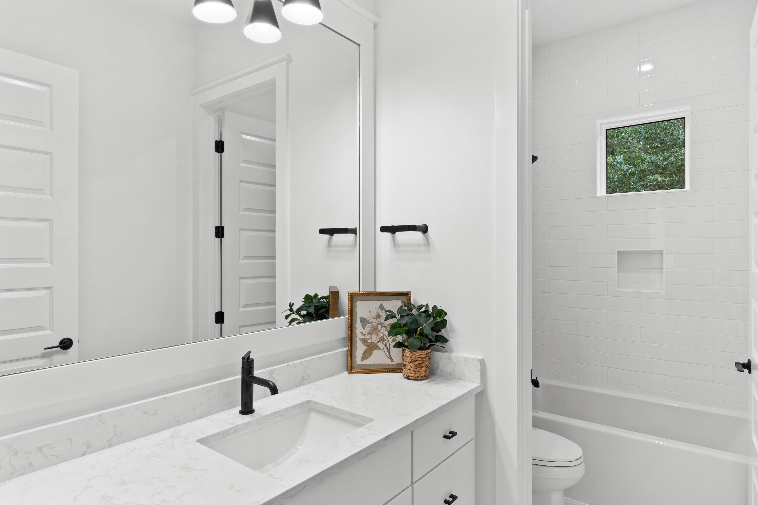 421 Sorrel Way. Niceville, FL 32578