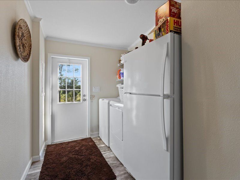 6389 6Th Pl. Bell, FL 32619