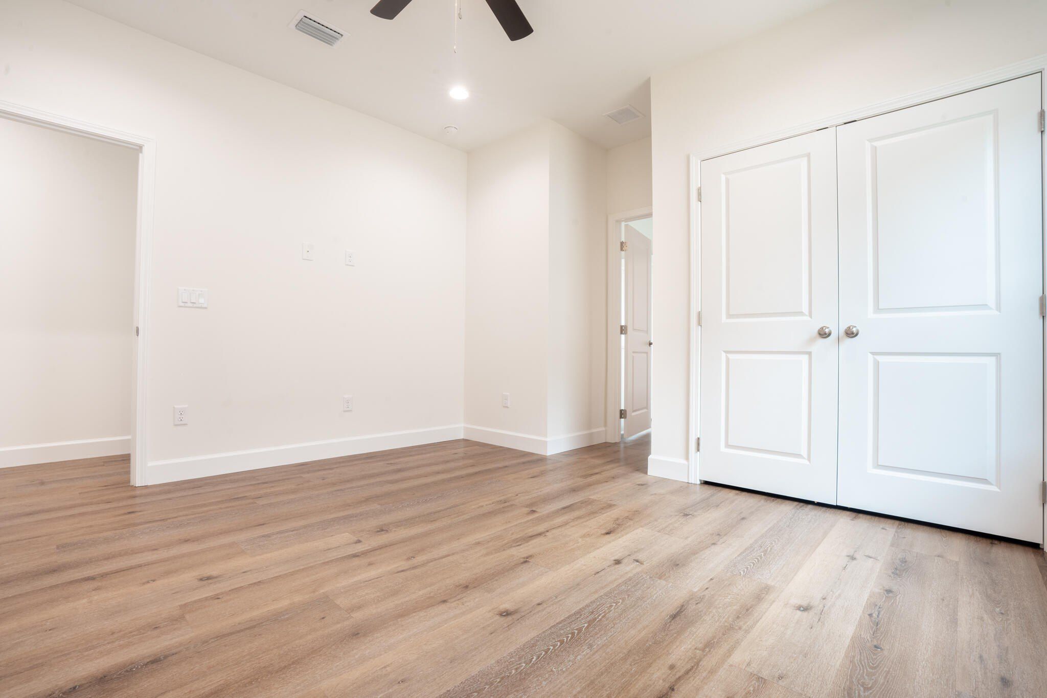 21 B 5Th Avenue. Shalimar, FL 32579