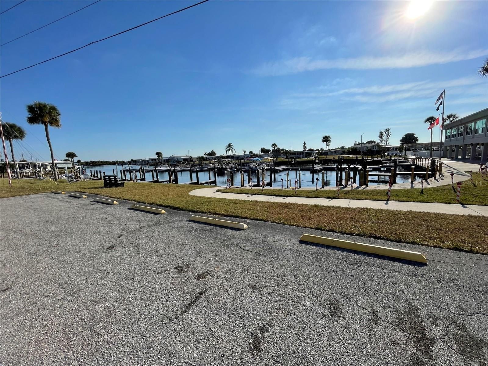 715 Blackburn Blvd. North Port, FL 34287