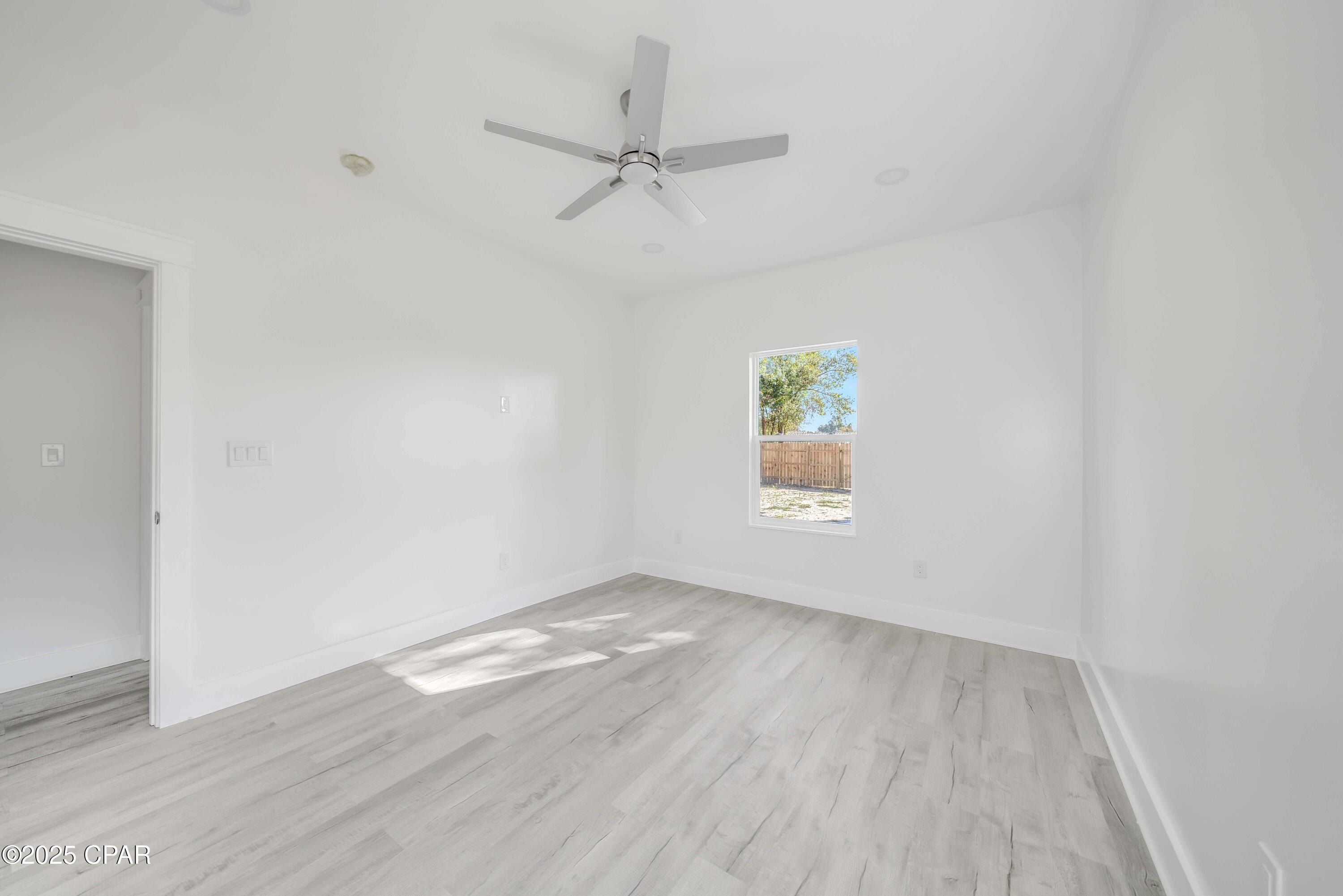 814 E 9Th Court. Panama City, FL 32401