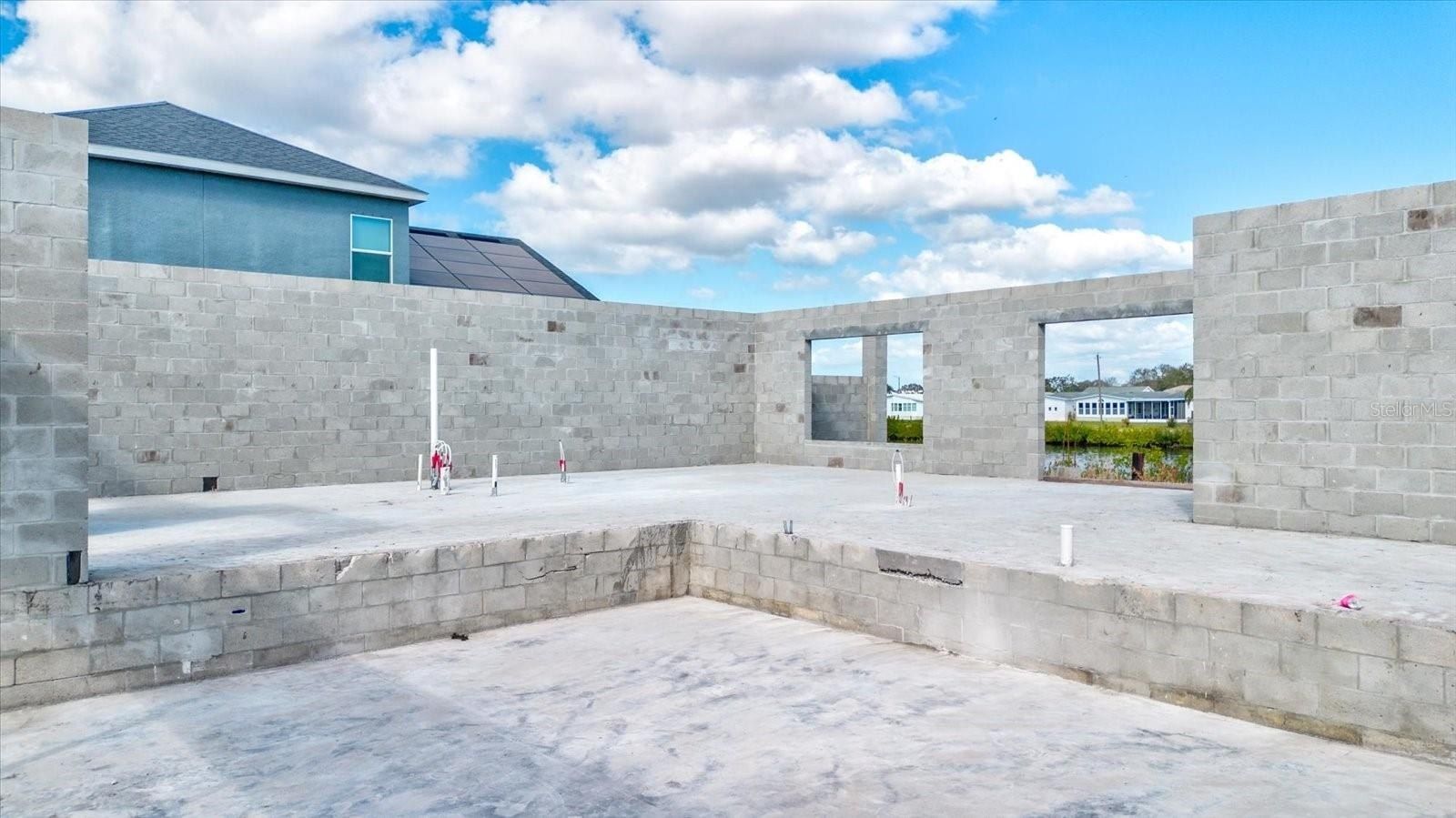 3420 Channelside Court. Safety Harbor, FL 34695