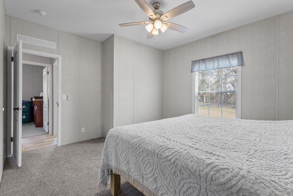 889 434Th St. Old Town, FL 32680