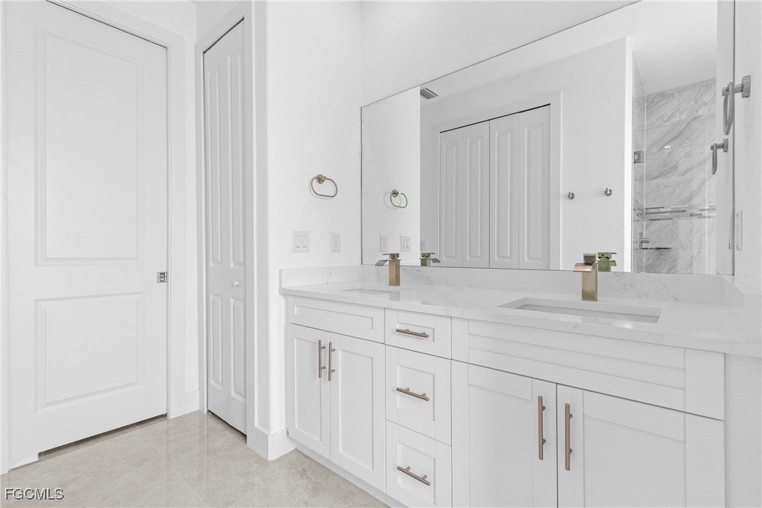 935 Elgin Street. Lehigh Acres, FL 33974