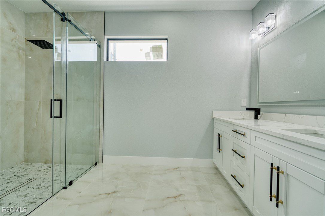 10474 Winnipeg Street. Port Charlotte, FL 33981