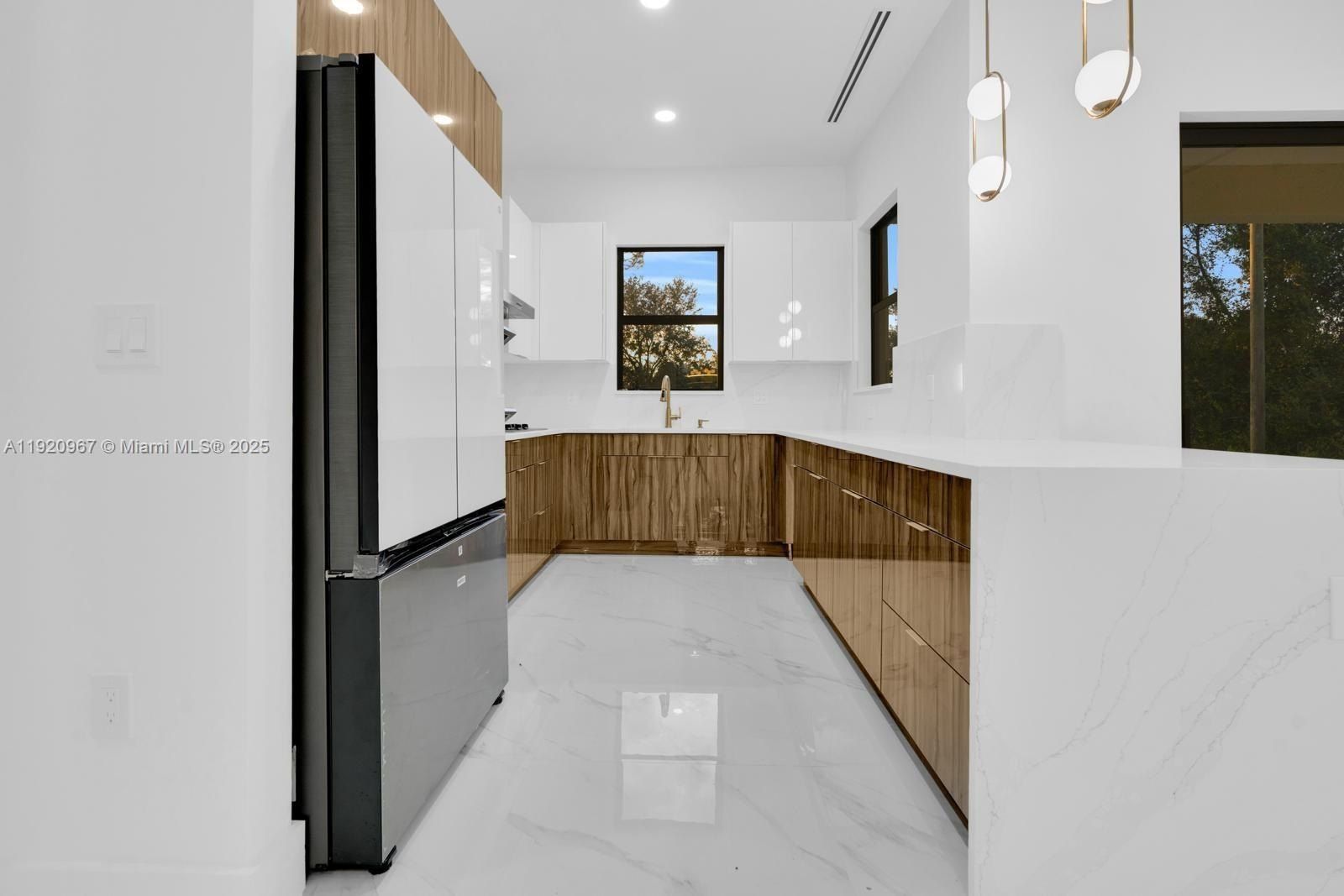 1600 Congress Avenue. Lehigh Acres, FL 33972