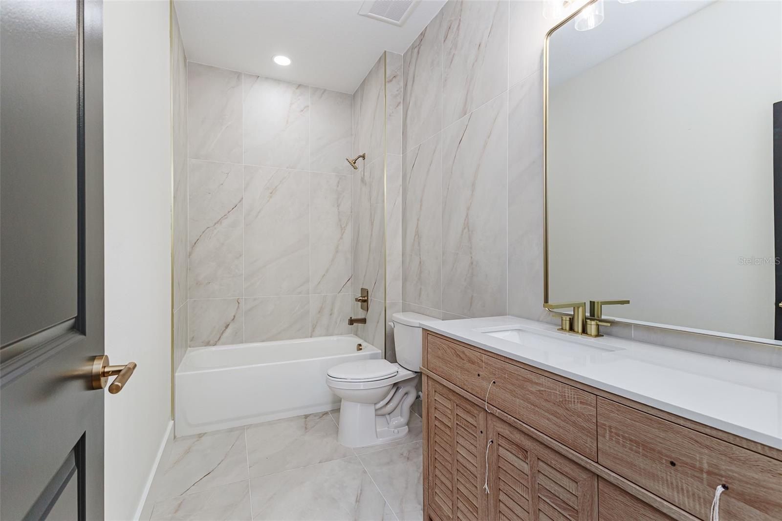 7905 N Greenwood Avenue. Tampa, FL 33604