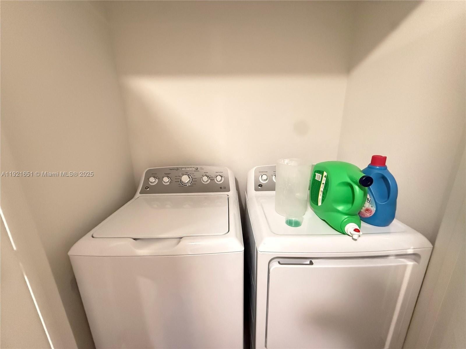 1210 Southstation Place. Orlando, FL 32809