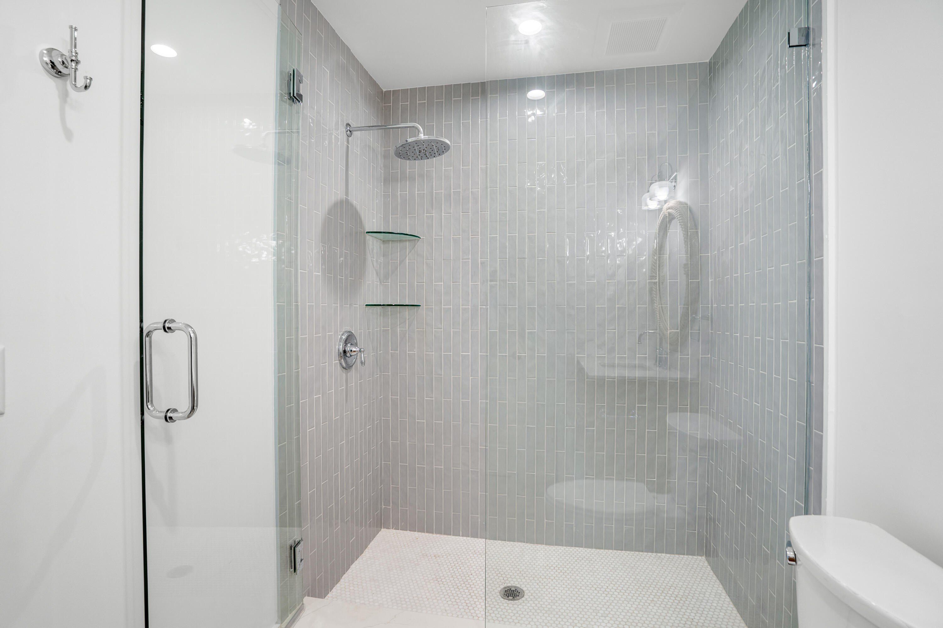 226 S Coconut Palm Boulevard. Plantation Key, FL 33070