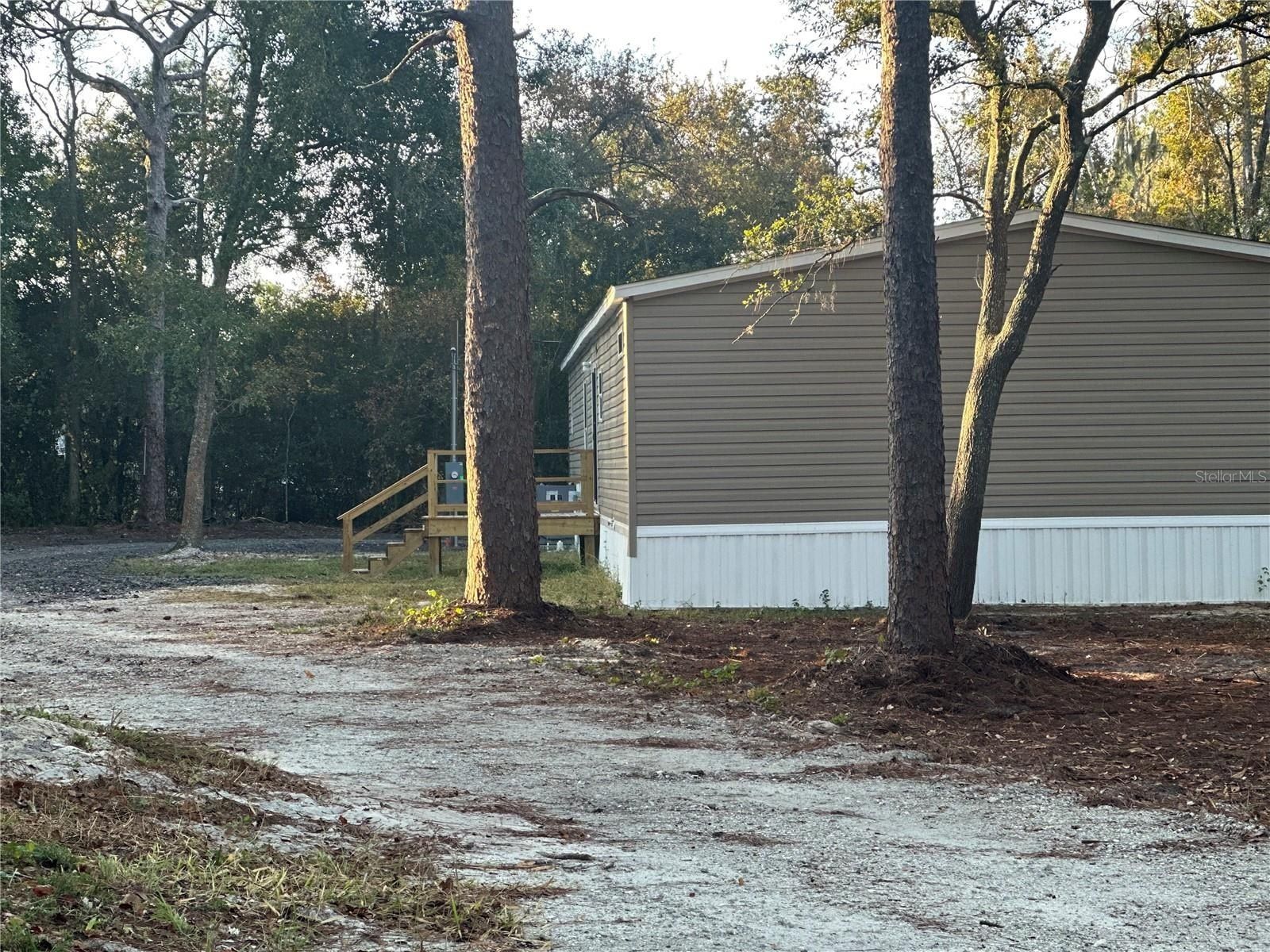 1525 Slash Pine Road. Lakeland, FL 33809