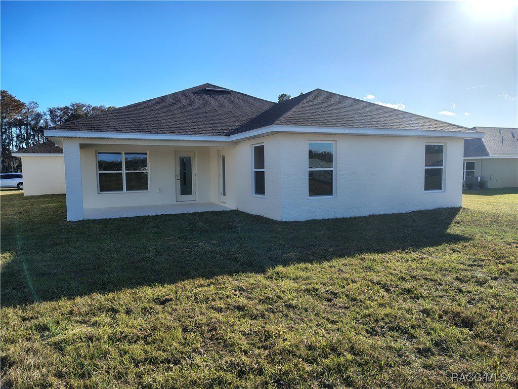 405 Wood Stork Trail. Inverness, FL 34453