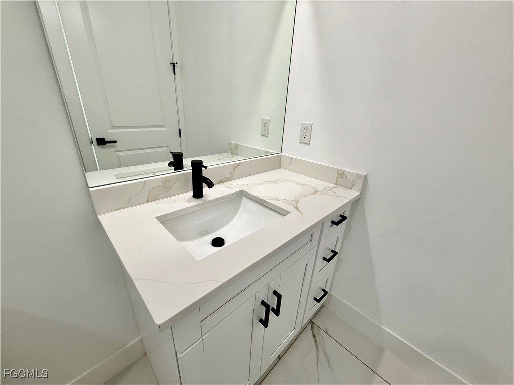 2708 Floyd Avenue S. Lehigh Acres, FL 33976