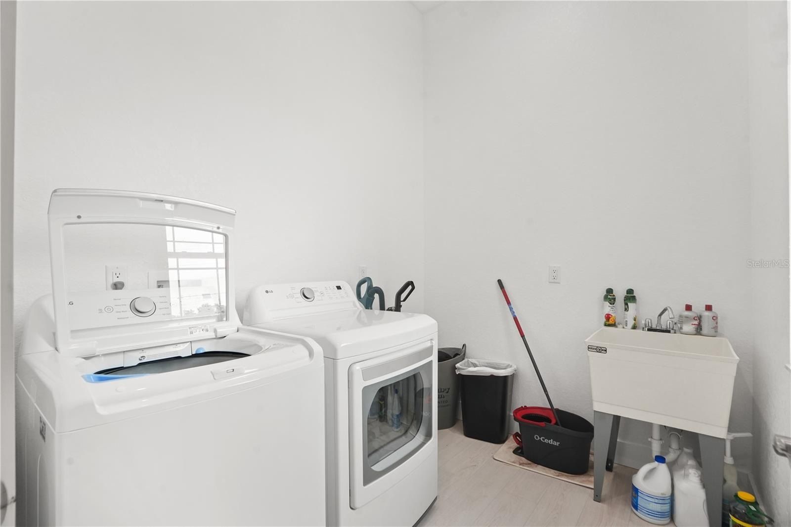 10380 Yellow Hammer Road. Weeki Wachee, FL 34614