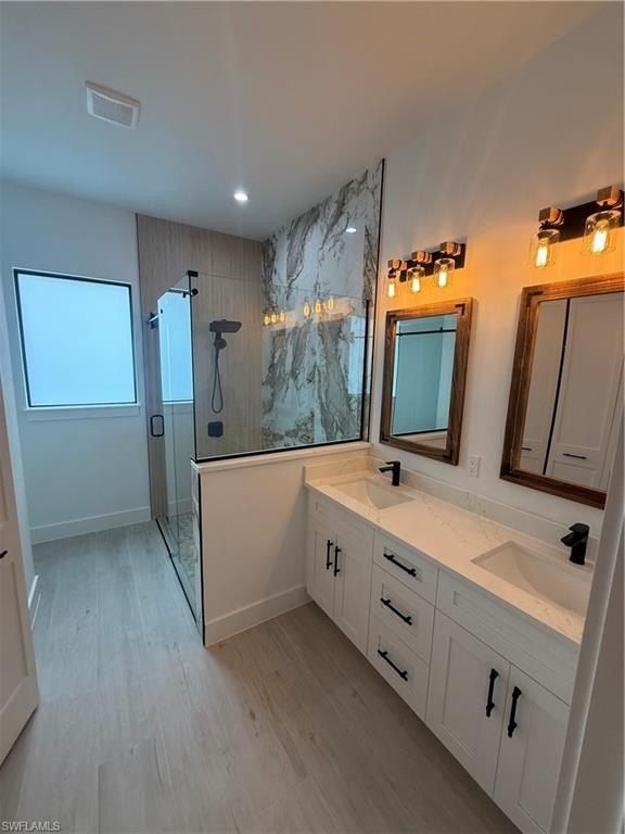 153 Everglades. Naples, FL 34120