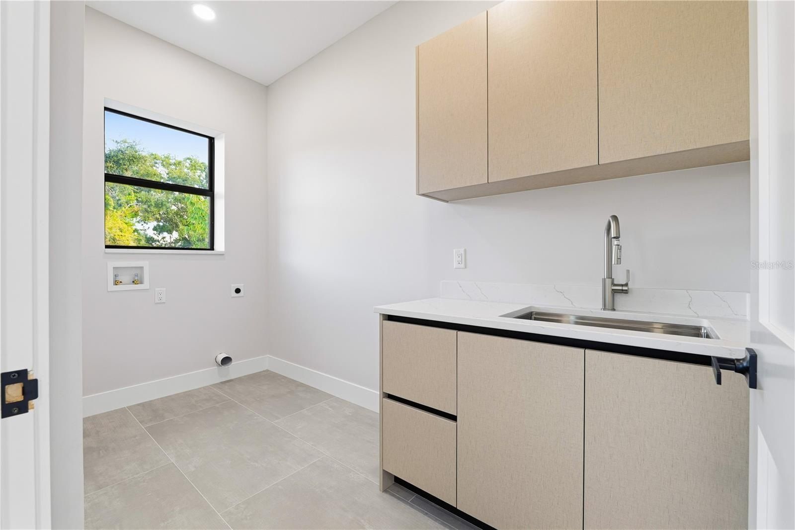 3531 81St Street N. St Petersburg, FL 33710