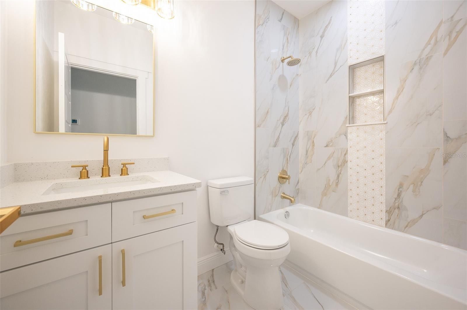 5690 Ne 140Th Court. Williston, FL 32696