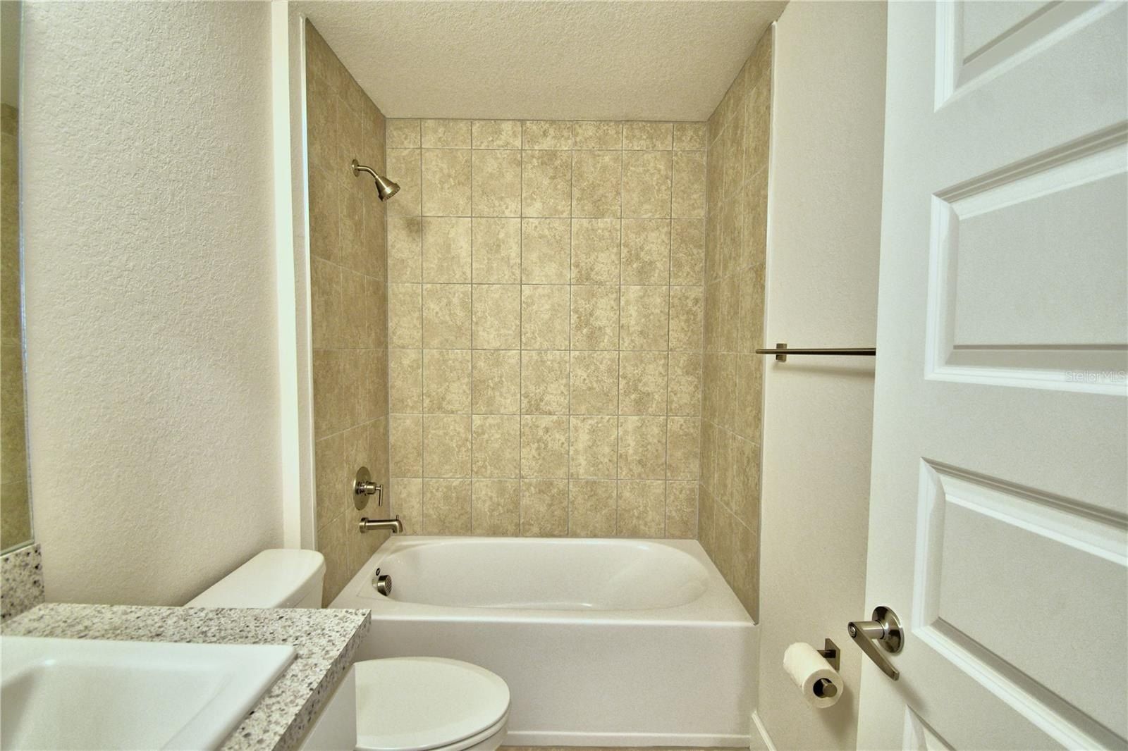 4406 Juneberry Drive. Auburndale, FL 33823