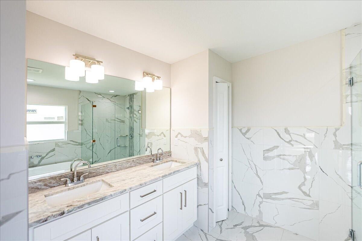 158 Sw Sea Lion Road. Port Saint Lucie, FL 34953