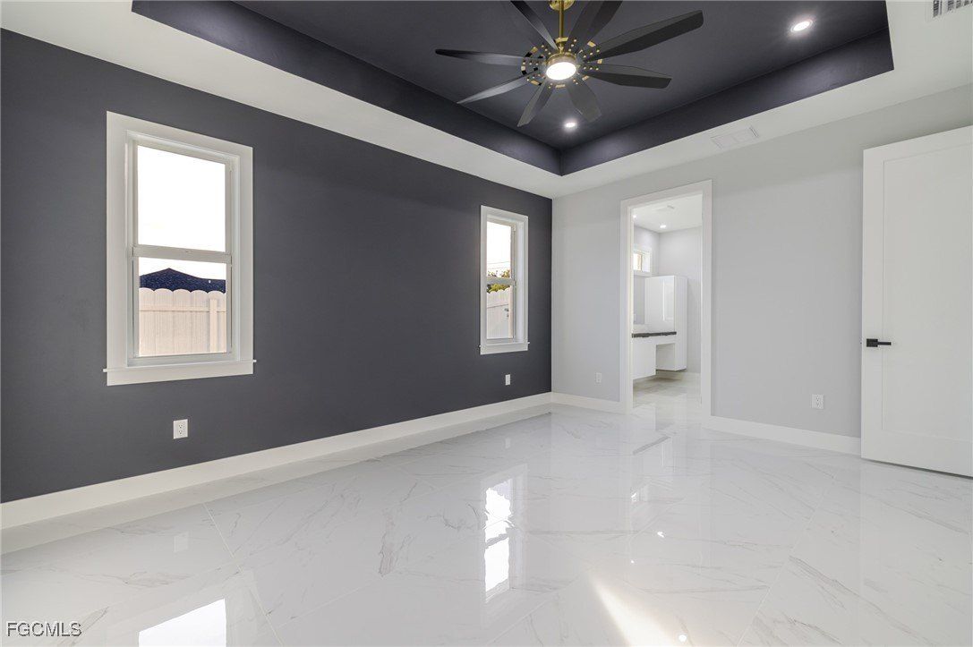 313 Se 2Nd Street. Cape Coral, FL 33990