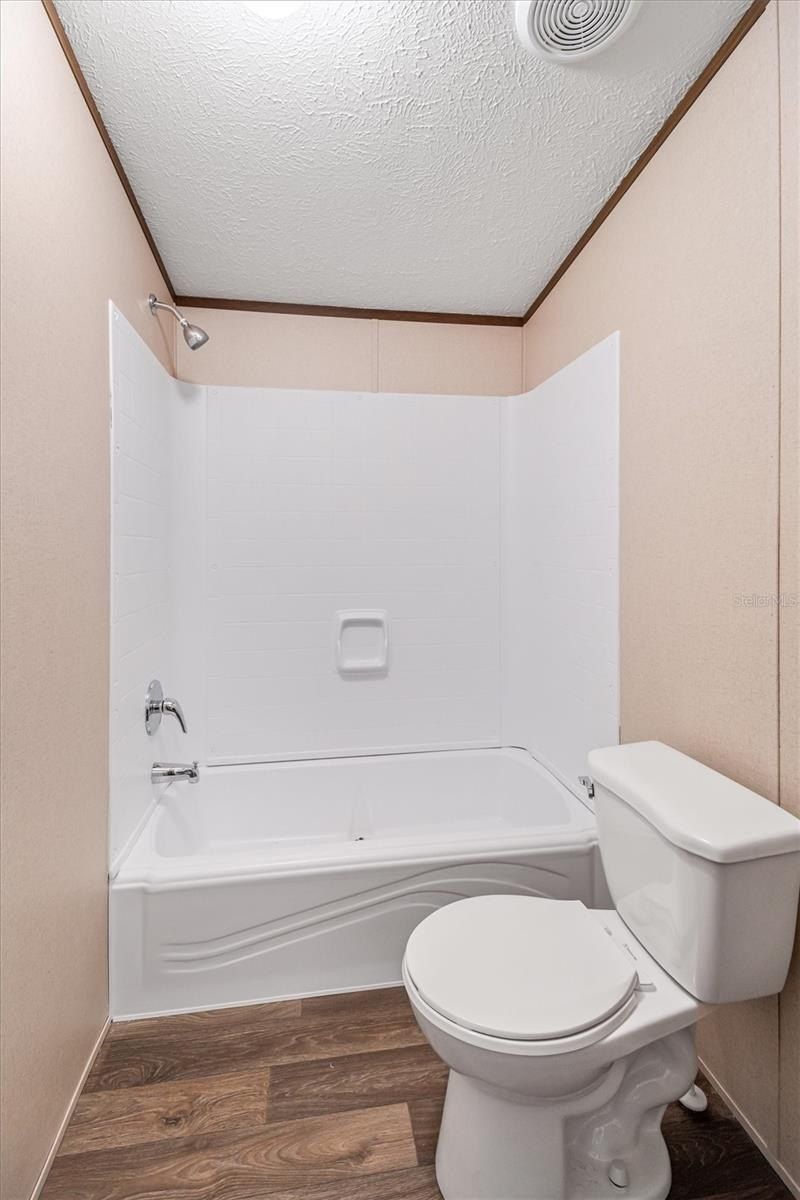 2132 Lancewood Street. Bunnell, FL 32110