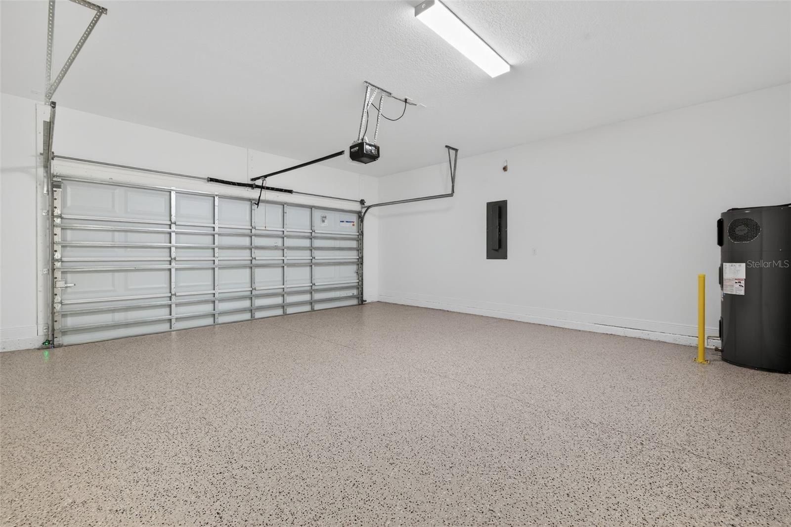 983 Fiesta Key Circle. Lady Lake, FL 32159