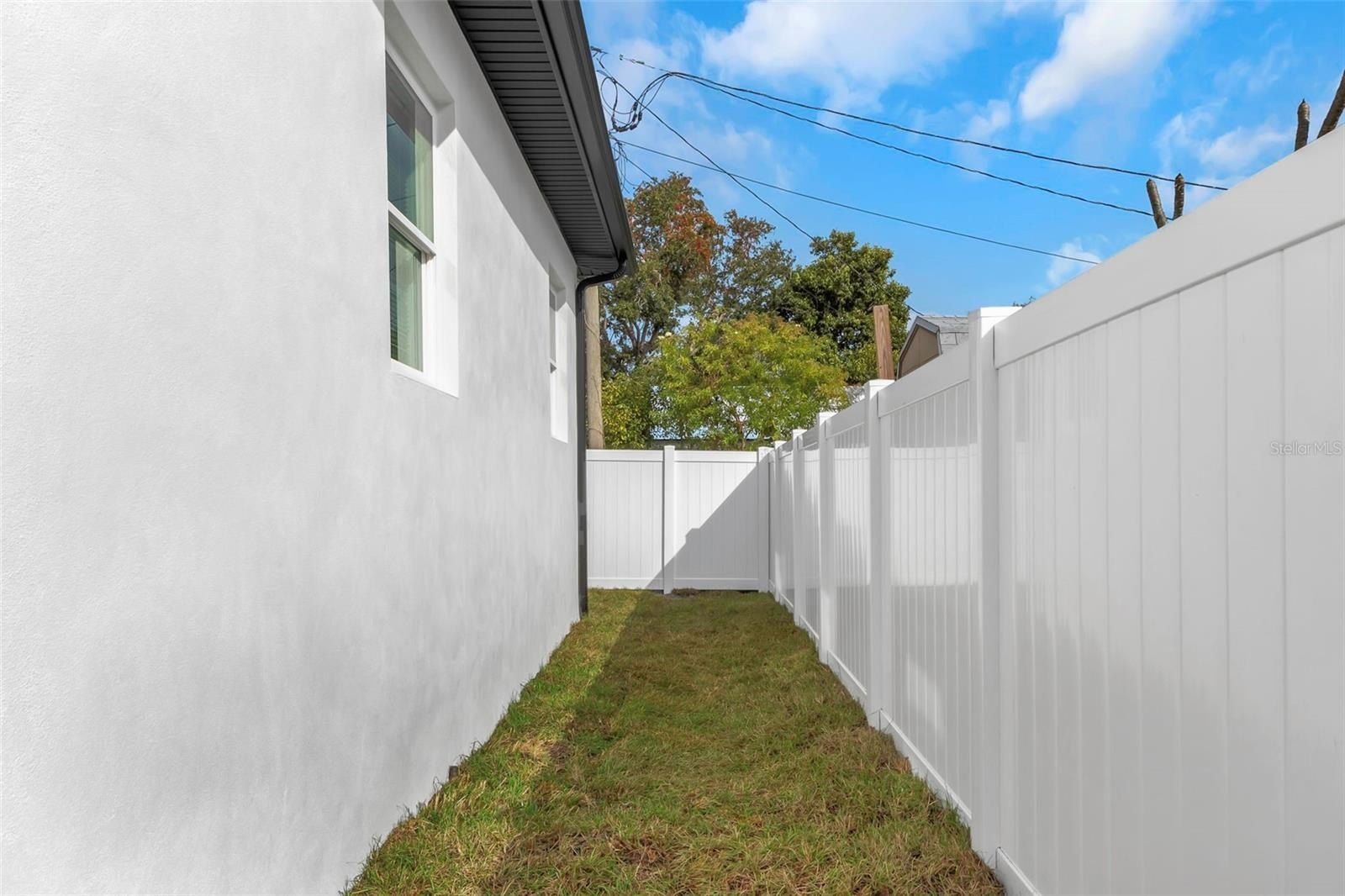 1008 Hawkins Street. Clearwater, FL 33756