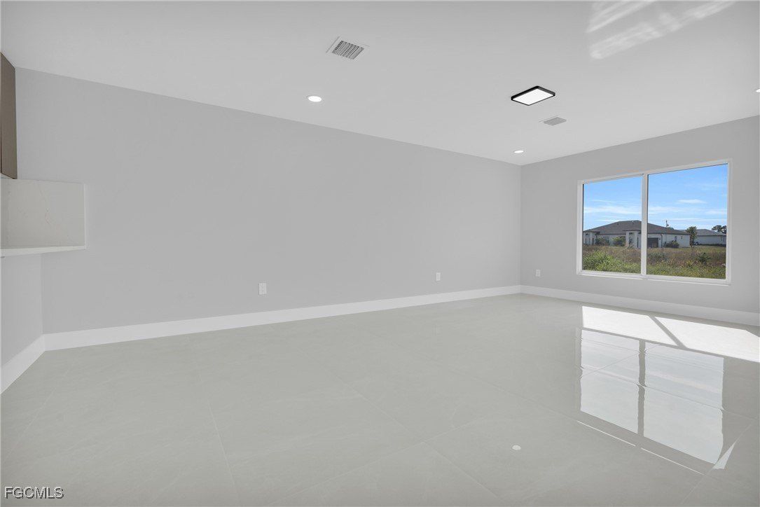 4531 18Th Street Sw. Lehigh Acres, FL 33973