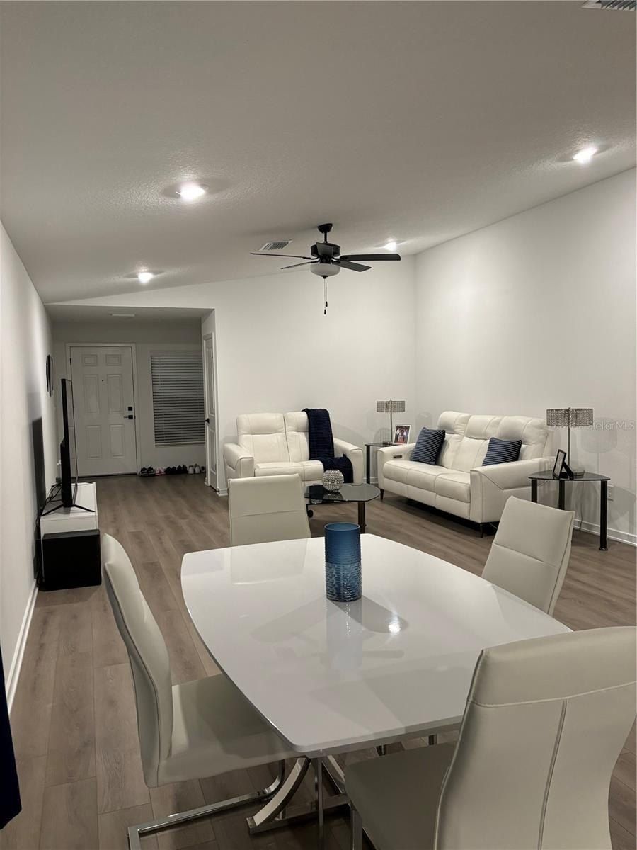 5761 Helmsman Court. Tampa, FL 33619