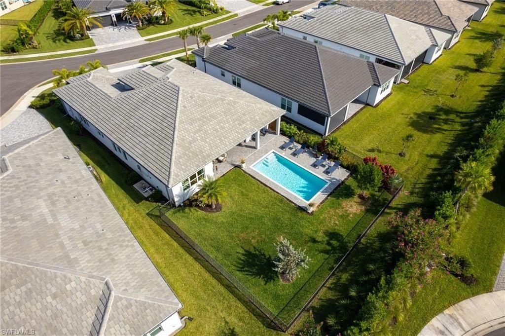 12165 Eucalyptus. Naples, FL 34120