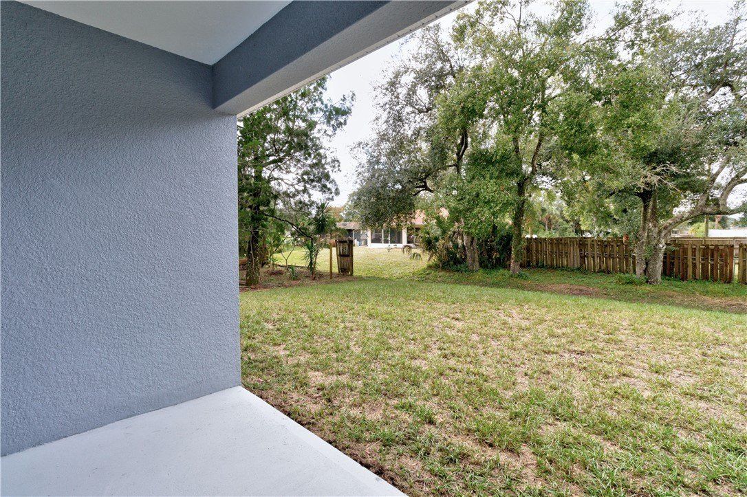 8675 101St Court. Vero Beach, FL 32967